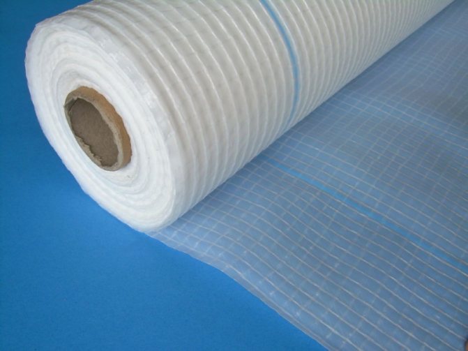 Pare-vapeur pour le sol dans une maison en bois: procédure d'installation