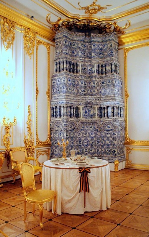 Four hollandais avec des tuiles