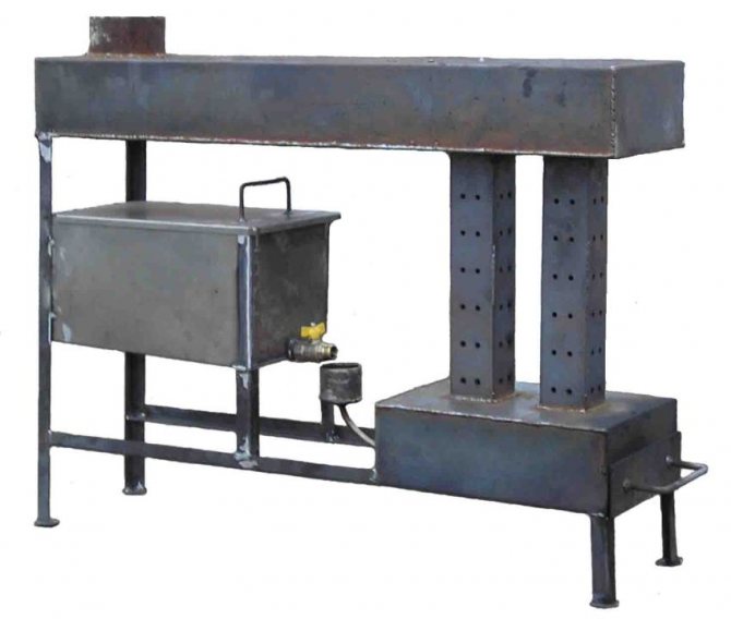 Four de travail soudé en tôle