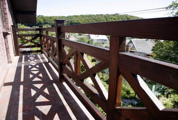 Garde-corps de balcon: types de garde-corps de balcon