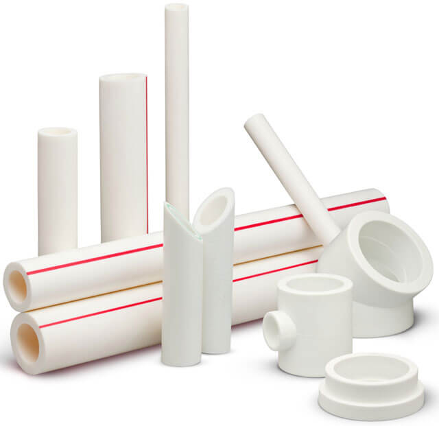 conduites d'eau en plastique