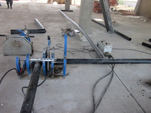 Soudage HDPE de tuyaux en plastique - vidéo comment le soudage correct du polyéthylène est effectué 5