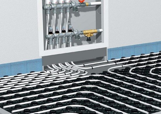 Raccordement d'un plancher d'eau chaude à la loggia