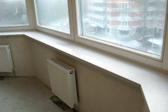 Appui en aggloméré Bora Bora Beige dans la baie vitrée