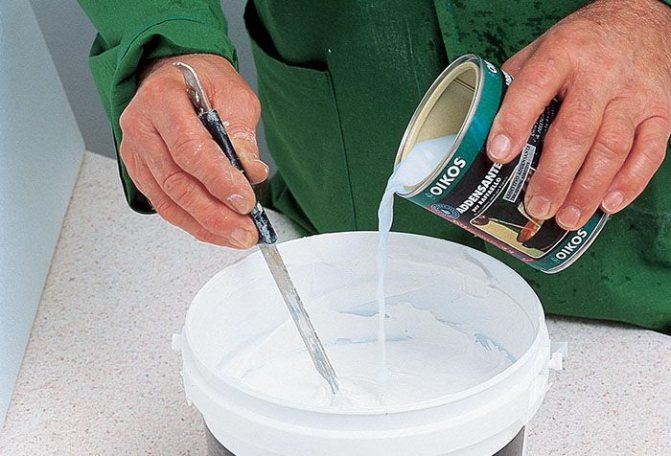 Peindre les cadres de fenêtres sans enlever la vieille peinture