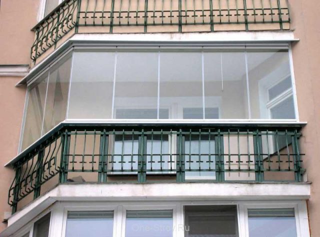 Polycarbonate sur le balcon