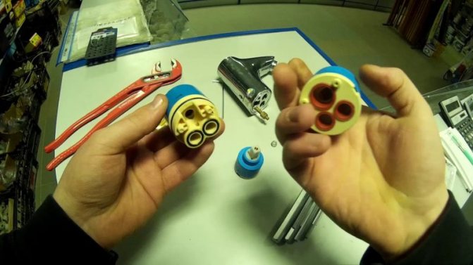 Instructions étape par étape: comment changer la cartouche d'un robinet dans la cuisine