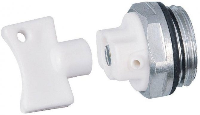 Raccordement pas à pas d'un radiateur de chauffage à des tuyaux en polypropylène