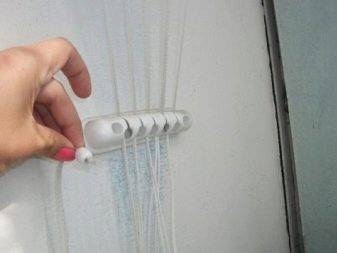 Sèche-linge au plafond sur le balcon: avantages par rapport aux autres modèles