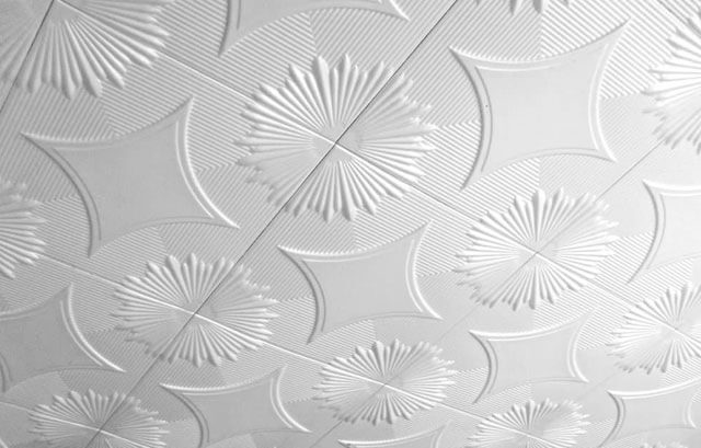 le plafond du balcon qui est mieux