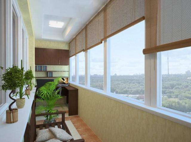 Plafond à faire soi-même sur le balcon: de quoi faire des photos et des vidéos