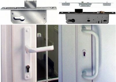 Modèle de poignée de porte pivotante et arquée