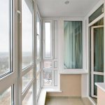 Un exemple de balcon vitré à froid