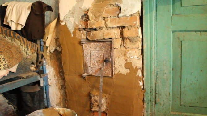 un exemple d'utilisation du plâtre de poêle dans la décoration d'un appartement