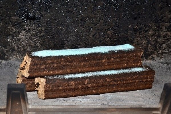 Prévention du dépôt de produits de combustion