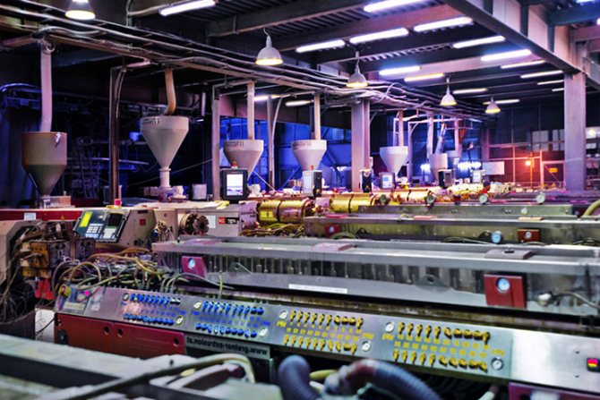 Production de profilés Plafen