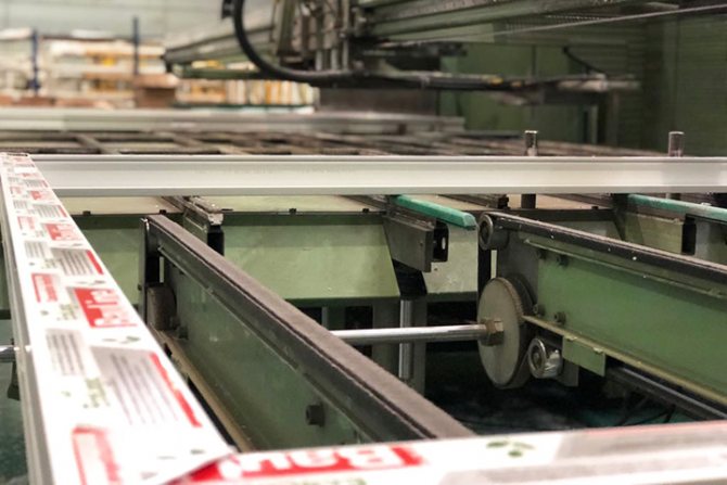 Production de profilés PVC Bauline