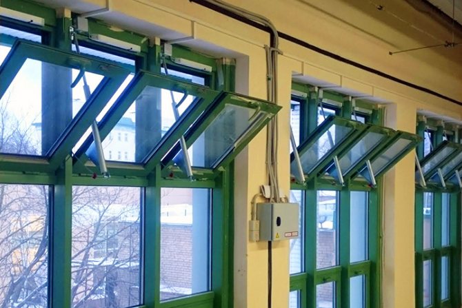 Fenêtres ignifuges à entraînement électrique automatique