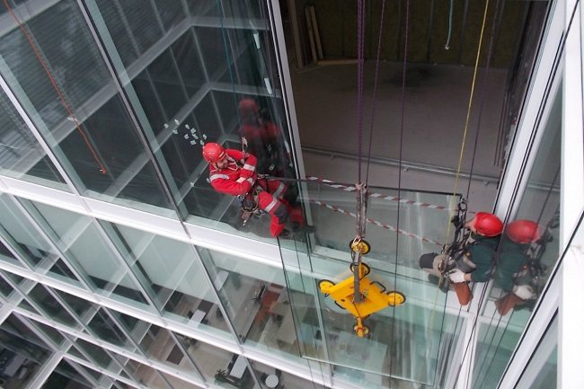 travaux de vitrage de façade