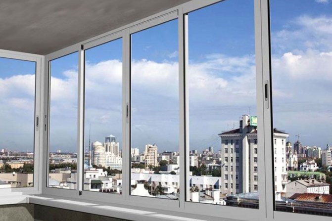 Systèmes coulissants pour loggias et balcons