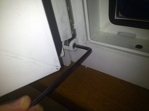 Variétés de loquets pour portes de balcon en plastique