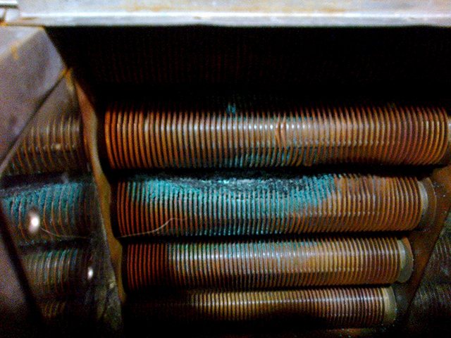 Destruction des éléments de l'échangeur de chaleur