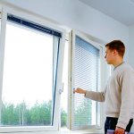 Ajuster soi-même les fenêtres en plastique