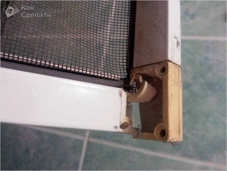 Réparation du coin du cadre maillé