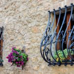 Treillis sur les fenêtres à Moscou et dans la région de Moscou