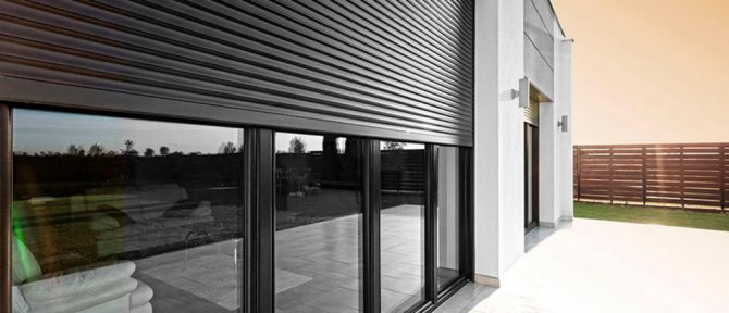 volets roulants sur fenêtres (clé principale)