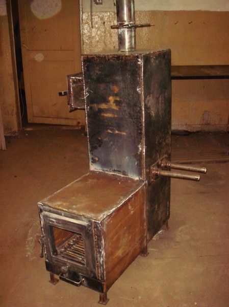 Conception maison qui combine deux types de chauffage