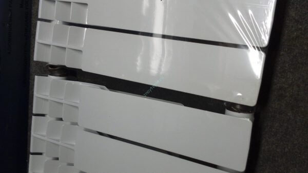 Montage et démontage des radiateurs de chauffage.