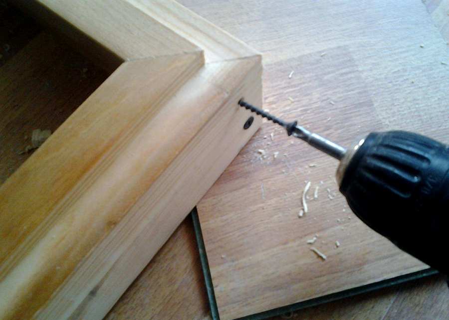 Assemblage du cadre de porte