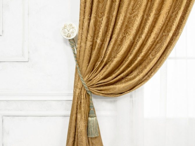Rideaux en soie