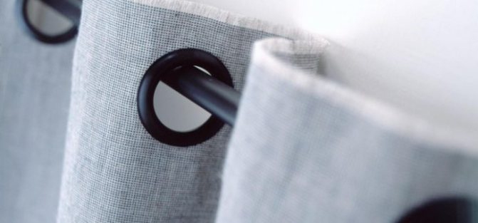 rideaux à faire soi-même sur œillets