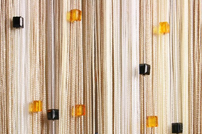 Rideaux avec perles de verre