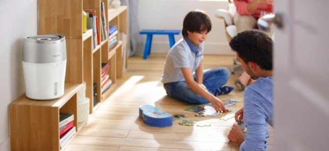 Le bruit lors du fonctionnement d'un humidificateur est l'un des principaux critères lors du choix d'un appareil climatique domestique.