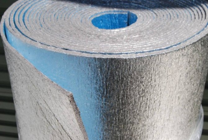 Insonorisation du toit du balcon, du reflux et des auvents