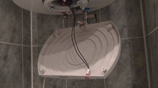 Couvercle inférieur retiré