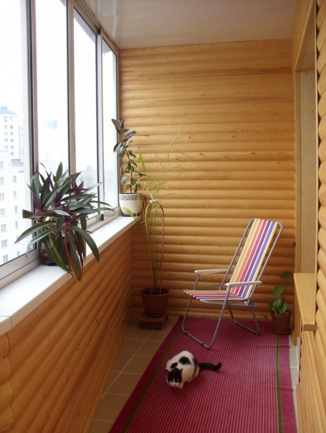 Idées modernes pour la conception et l'agencement du balcon et de la loggia