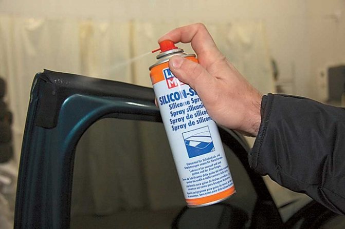 Spray d'étanchéité