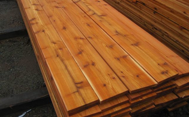 Serre à faire soi-même à partir de fenêtres en plastique: idées créatives de construction