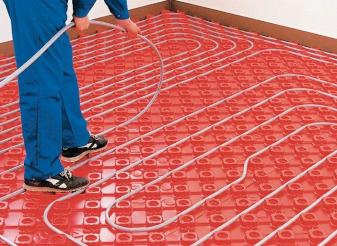 Sol chaud sous parquet