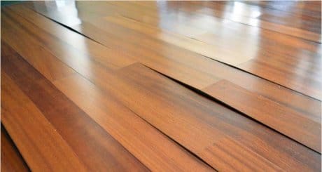 Sol chaud sous parquet