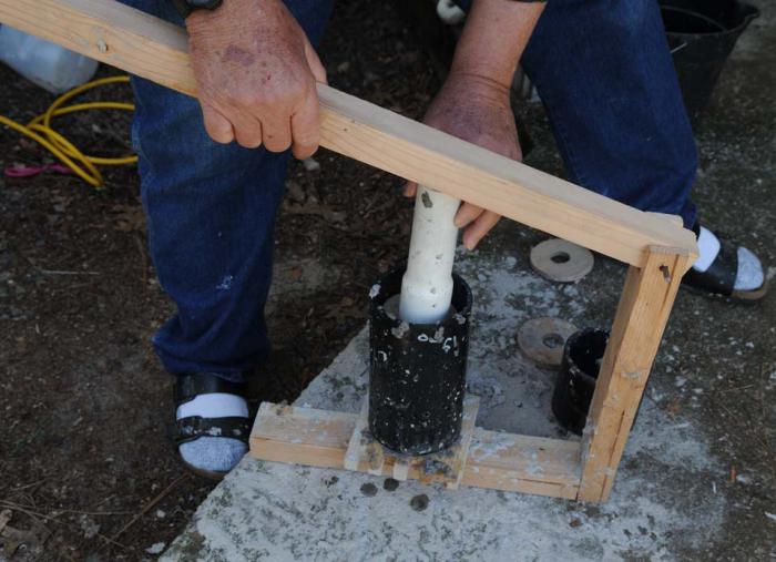 Briquette de combustible bricolage