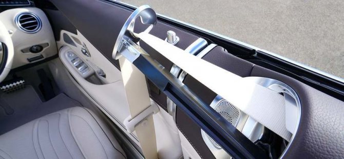 Ceintures de sécurité à trois points