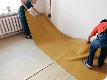 Pose d'une membrane insonorisée. photo