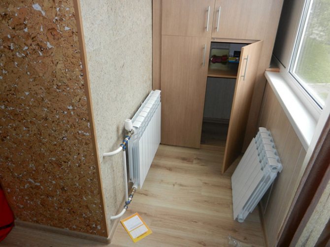 Installer une batterie supplémentaire sur le balcon