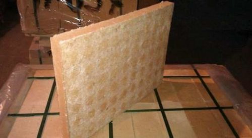 Installation d'un poêle dans un bain public sur un plancher en bois: instructions étape par étape