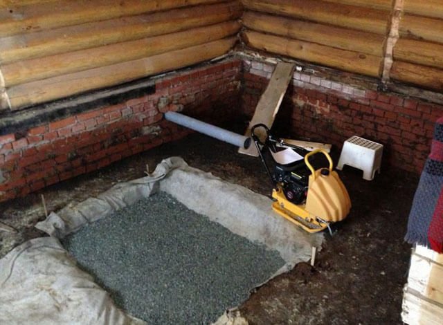 installer un poêle dans une maison en bois